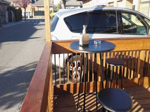 terraza bar bodega en azuqueca de henares guadalajara